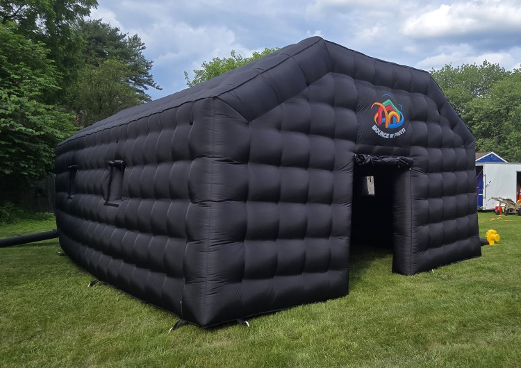Black Night club